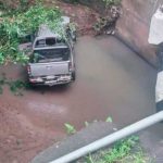 Conductor de camioneta pierde el control y se precipita a un abismo en Chontales