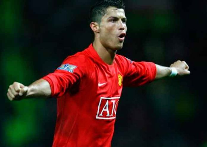 Cristiano Ronaldo ficha por el Manchester United