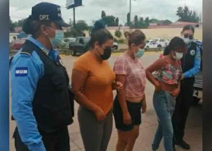 Arrestan a los primeros sospechosos por el crimen de tres mujeres, Honduras