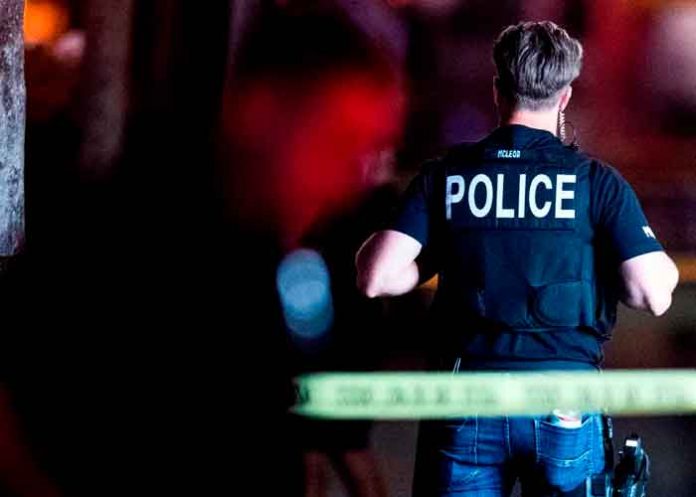 Policía de Las Vegas en la escena del crimen