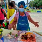 Señora participa en los festivales gastronómicos "Sabores de Mi Patria"