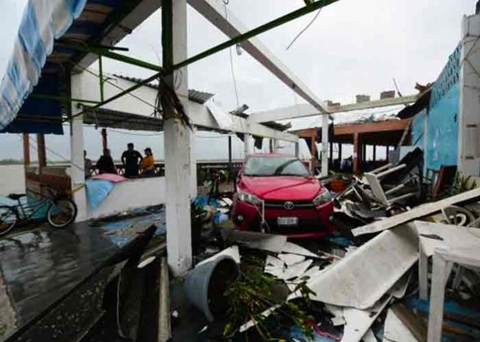 Impacto de huracán Grace en México deja saldo de 11 muertos