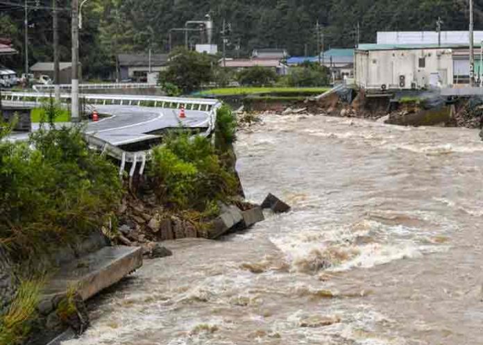 Lluvias en Japón dejan un muerto y dos desaparecidos