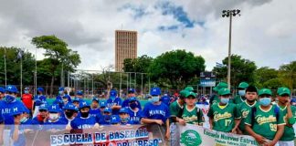 Más de 800 jóvenes participan en liga de Béisbol Roberto Clemente