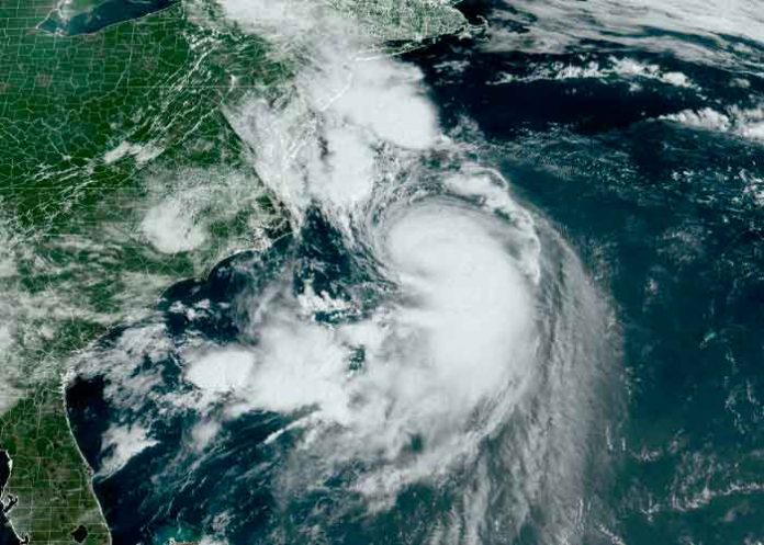 Foto satelital de la Tormenta tropical Henri
