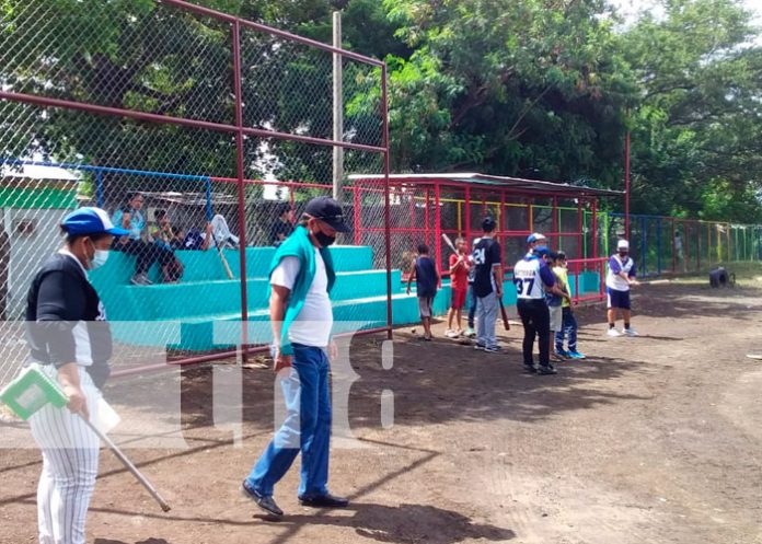 Entregan a jóvenes de Villa Progreso un campo deportivo totalmente remodelado