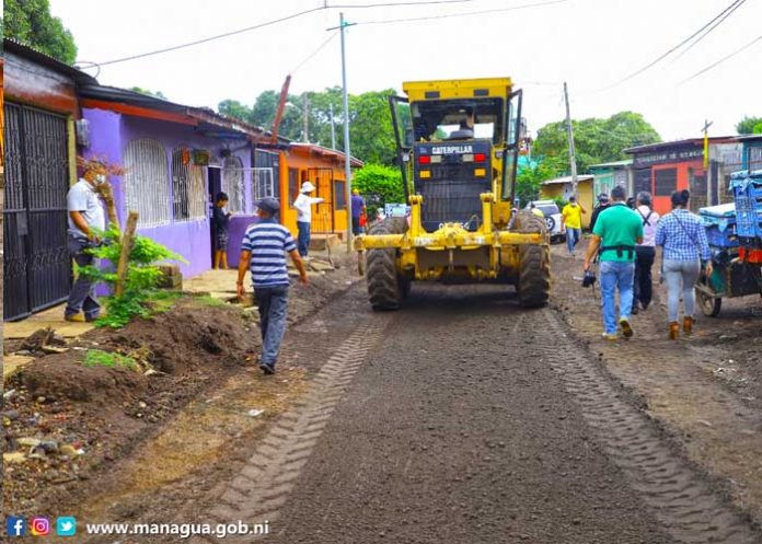 Construcción de nuevas cuadras para barrios de Managua