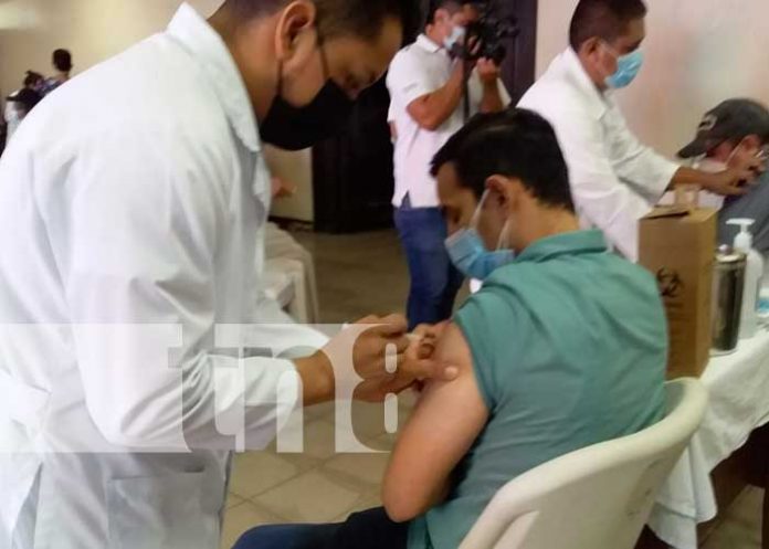 Nicaragua ha vacunado más de 520 mil personas contra el COVID-19