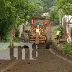 Construcción vial del barrio William Galeano lleva avance del 60%