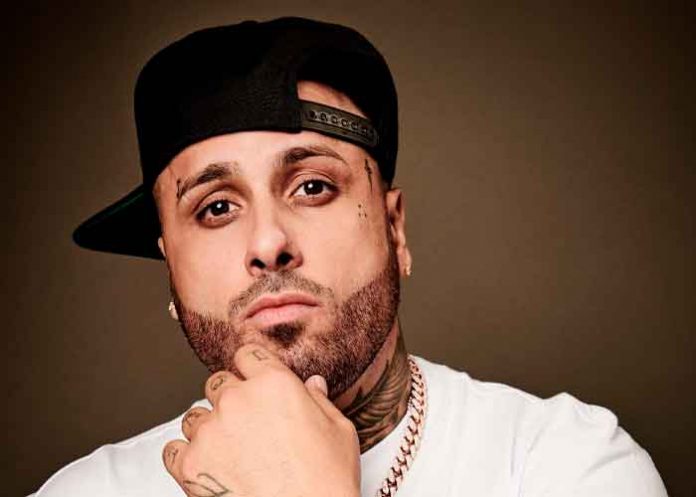 Nicky Jam comparte la primera foto con su nueva y sexy novia