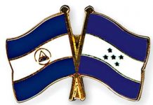 Bandera de Nicaragua y Honduras