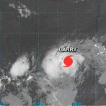 Tormenta Tropical Larry se convierte en huracán categoría 1