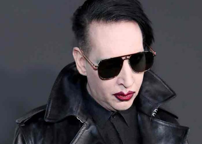 Marilyn Manson se declara inocente en caso de agresión una camarógrafa