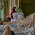 Sistema de salud sanitario de Afganistán está al borde del colapso