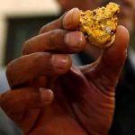 Arrestan a contrabandista con un kilo de oro escondido en el recto, India