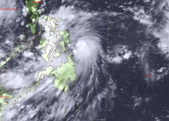 Tifón Conson provoca apagones en el este de Filipinas