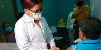 Jornada para aplicar vacuna contra el COVID-19 en Managua