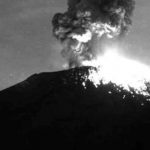 Japón lanza alerta tras erupción volcánica