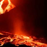 Impresionante: Lava del volcán Cumbre Vieja llega al mar