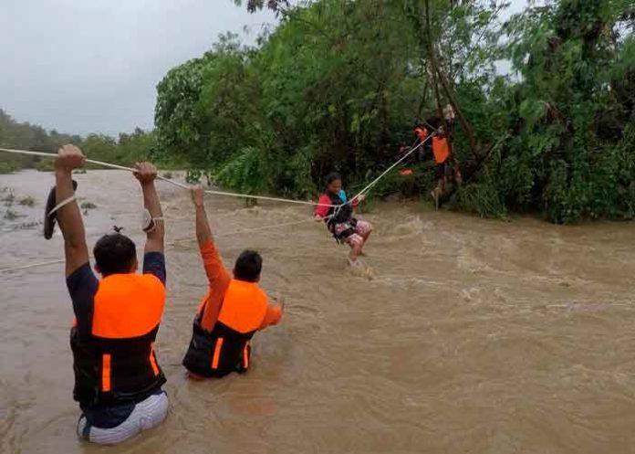 Tormenta tropical Kompasu deja 30 muerto y 14 desaparecidos en Filipinas.
