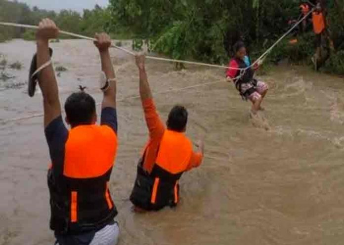 Al menos 11 muertos y siete desaparecidos por tormenta en Filipinas