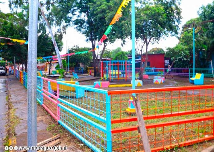 Parque nuevo apara las familias del barrio Paula Corea en Managua