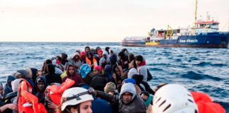Barco Sea Watch 3 rescata a 322 migrantes en el Mediterráneo Central