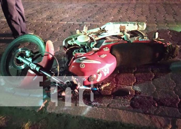 motociclista sufre accidente de tránsito