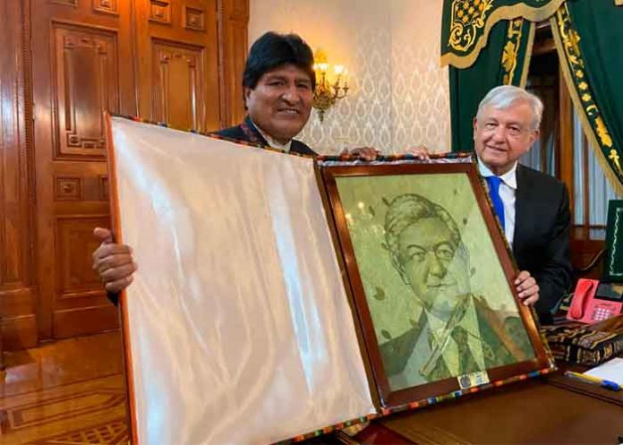 AMLO se reúne con Evo Morales en Palacio Nacional