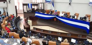 Diputados en sesión parlamentaria de Nicaragua