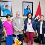Embajador de Perú sostiene encuentro con MEFCCA y coordinadora del programa Usura Cero