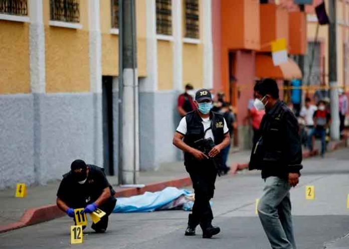Aumenta los asesinatos con armas de fuego en Guatemala durante 2021