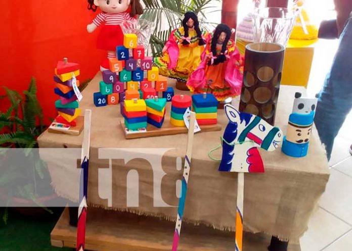 Exposición sobre juguetería tradicional de Nicaragua