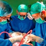 ¡Milagro! Separan dos bebés siameses tras compleja operación en Jordania