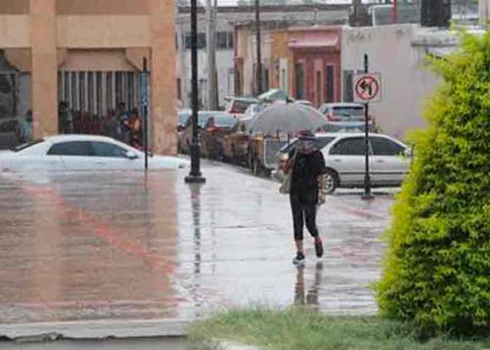 México declara alerta naranja en varios municipios por huracán Pamela