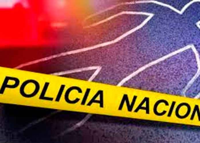 Policía reporta a dos personas fallecidas este domingo en Rosita y León