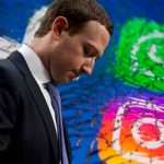 Mark Zuckerberg explica las causas del apagón más largo de Facebook desde 2008