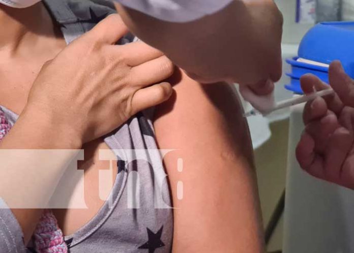 Jornada de vacunación en el Distrito VI de Managua