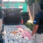 Honduras: Atic incauta 998 paquetes de marihuana oculta en hojas de tabla yeso.