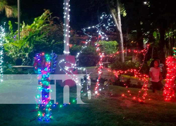 Encienden luces navideñas en Ocotal, Nueva Segovia, en Nicaragua