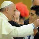Relación de Diego Maradona con la religión Católica.