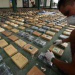 Colombia decomisa 145 toneladas de cocaína durante una cacería internacional