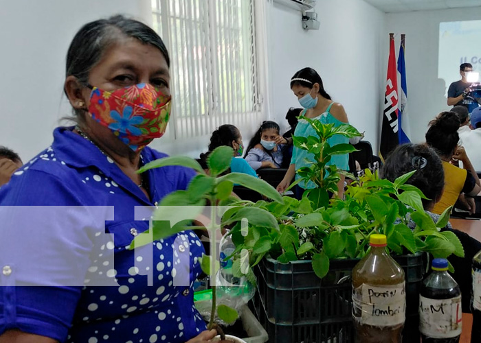 Productores de Nicaragua participaron en Congreso Nacional de uso de abonos orgánicos en el INTA