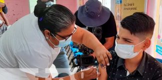 Niños, jóvenes y adultos inmunizados contra el COVID-19 en San Rafael del Sur