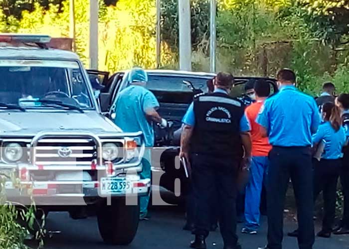 Investigación por hallazgo de cuerpo en una camioneta de Managua
