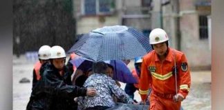 Al menos ocho personas muertas por inundaciones en Indonesia
