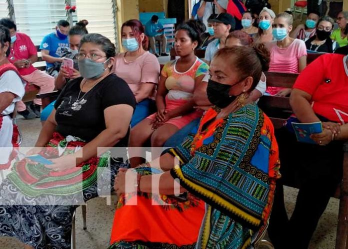 Ministerio de la Mujer de Nicaragua en encuentro con emprendedoras del Mercado Mayoreo