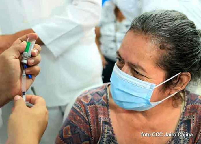55% de la población de Nicaragua ya está vacunada contra el COVID-19