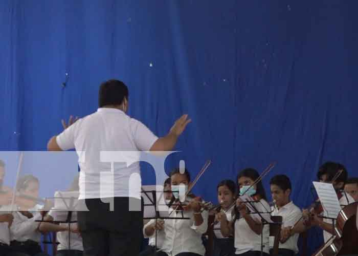 Coros infantiles de Rivas realizan concierto con músicas alusivas a la Navidad