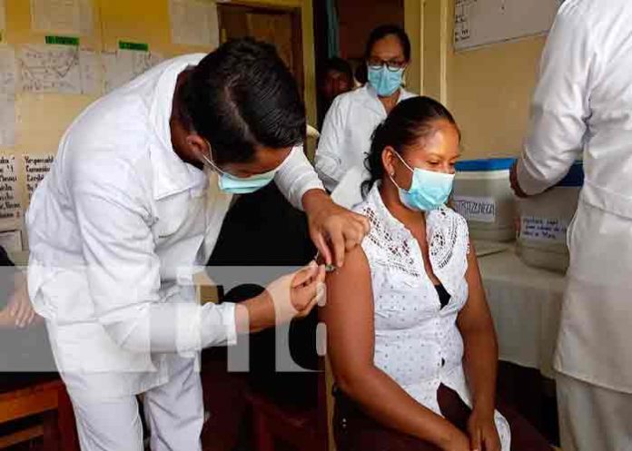 Continua jornada de vacunación contra el Covid-19 en Río San Juan